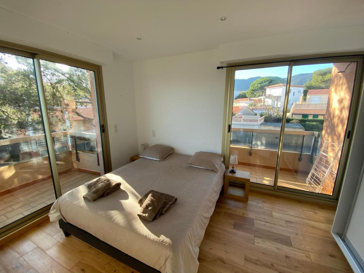 T2 en duplex avec solarium face mer Cavalaire-sur-Mer Extérieur photo